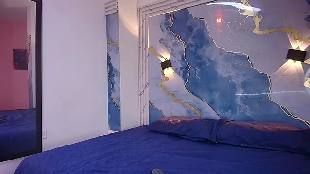 Evelin thompsson online show from September 9, 3:06 am