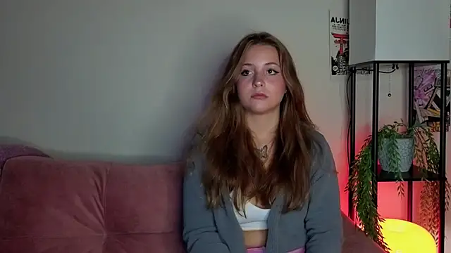 LoveSeekins online show from September 17, 7:12 pm