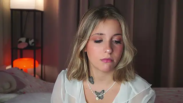 LoveSeekins online show from July 31, 7:26 pm