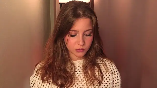 LoveSeekins online show from December 2, 7:49 pm