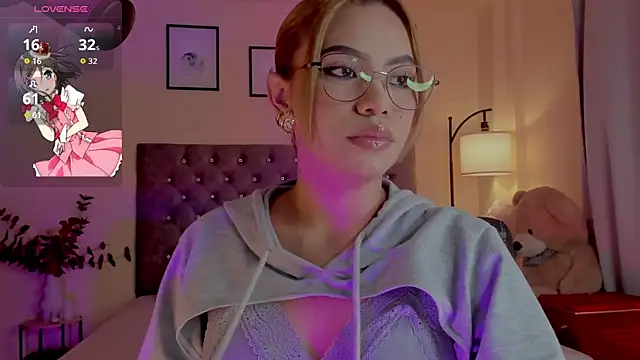 OxanaFedorova1- online show from November 20, 9:05 pm