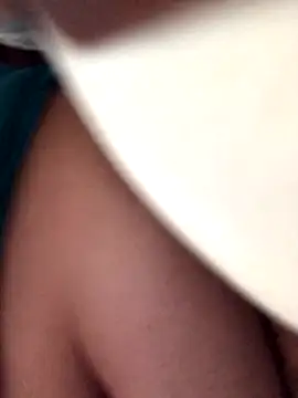 luzmelzinha online show from October 4, 3:27 pm