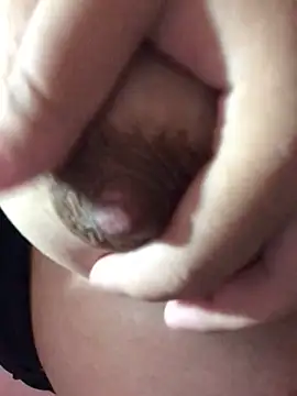 luzmelzinha online show from April 15, 12:11 am