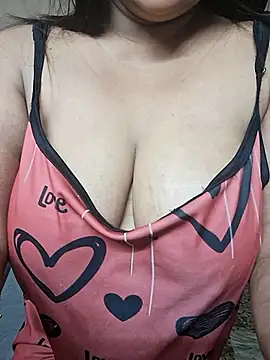 Hot Bobi online show from October 17, 1:25 pm