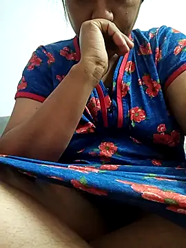 hottie jenny9 online show from September 14, 1:31 pm