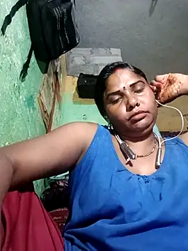 SweetKomal89 online show from November 1, 8:46 pm