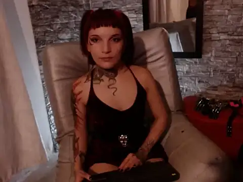 Inferno Molly online show from October 31, 3:41 am