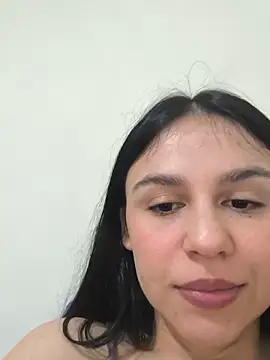 Daniela-rosee online show from June 20, 3:54 am