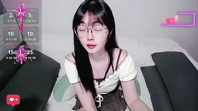 baby-yaya20 online show from June 16, 11:33 am