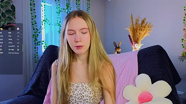 Succubelle online show from December 16, 7:14 am