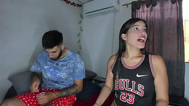 incogniitolove  online show from January 6, 9:40 pm