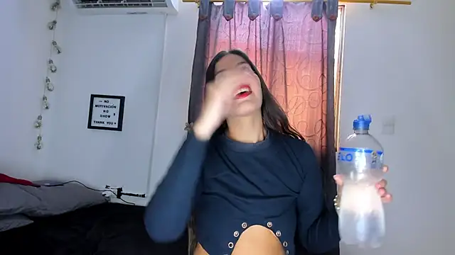 incogniitolove  online show from June 27, 6:36 pm