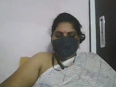 Snapshot of Nisha-telugu chatting on September 17, 7:12 pm Nisha-telugu online show from September 17, 7:12 pm