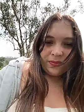 Snapshot of Lunna_azul chatting on October 16, 7:16 pm Lunna azul online show from October 16, 7:16 pm