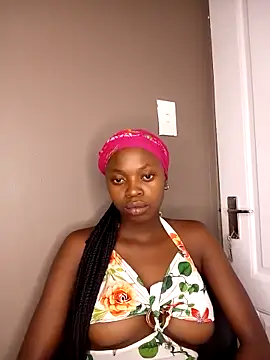 BlackberriesXxx online show from March 19, 8:35 pm