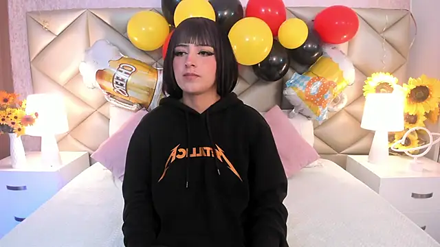 Snapshot of Adara__carter_ chatting on September 28, 12:54 pm Adara  carter  online show from September 28, 12:54 pm