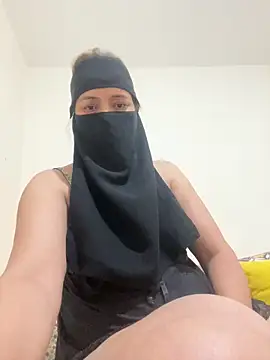 Wild-Nayra online show from April 30, 1:11 am