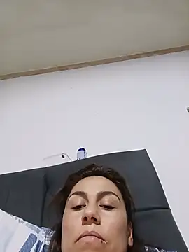 vanessa-titisM online show from July 22, 11:39 pm
