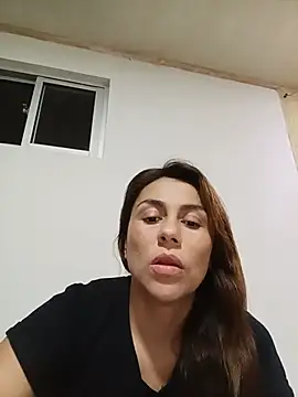 vanessa-titisM online show from August 2, 3:31 am