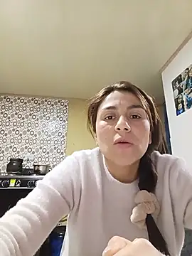 vanessa-titisM online show from August 5, 2:29 am