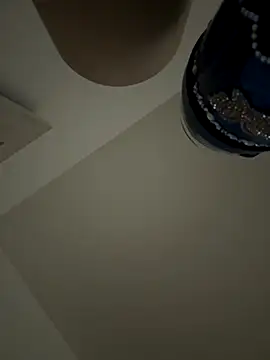 amberlynntun online show from October 31, 12:01 am