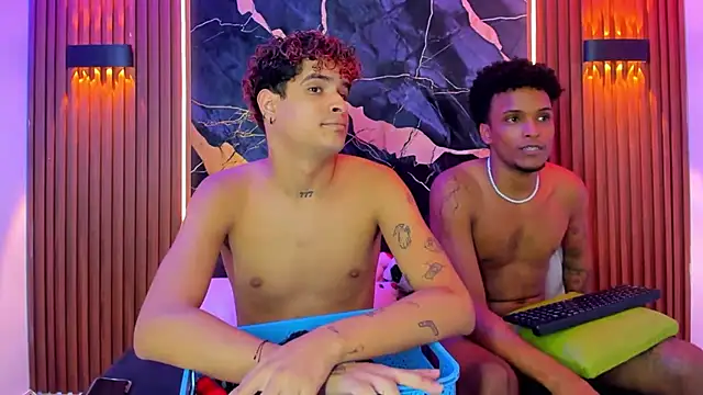 Lucky boys  X online show from June 28, 8:59 pm