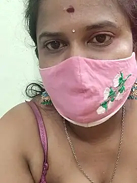 Snapshot of Diya_Rani chatting on October 4, 7:40 pm Diya Rani online show from October 4, 7:40 pm