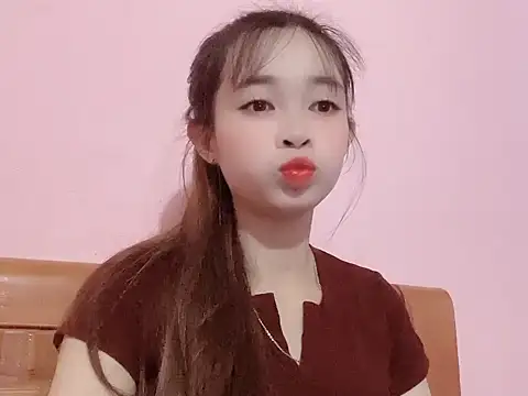 Suna7383 online show from October 26, 3:40 pm