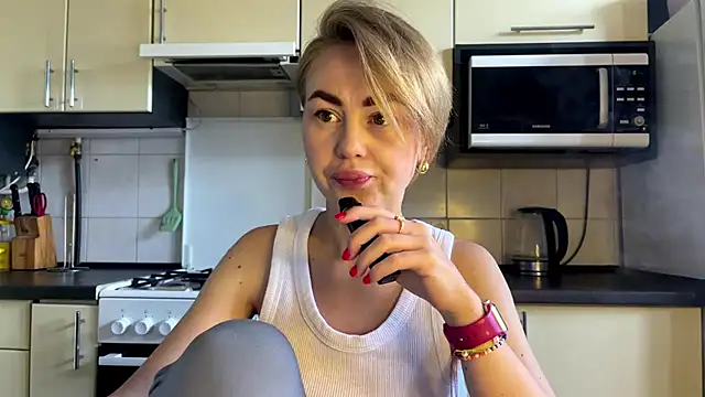 MartaLuna  online show from July 30, 10:27 am