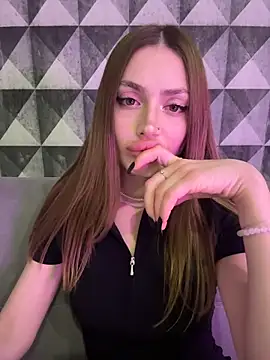 Elizabeth Tay online show from March 6, 7:53 pm