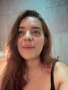 hannahst  online show from June 16, 7:48 pm