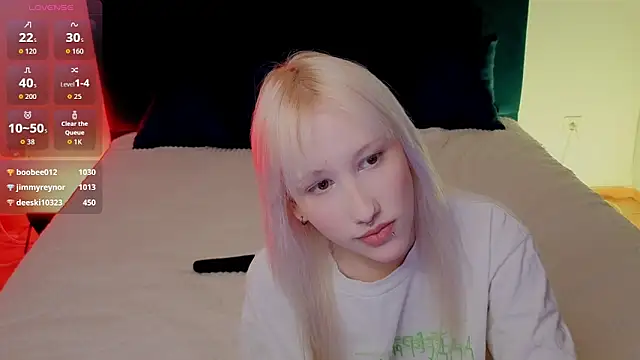 evlica online show from March 15, 3:03 pm