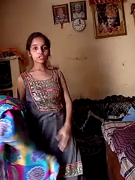 Soni-Thakur online show from September 24, 5:17 am