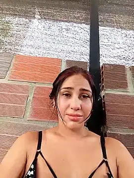 Snapshot of Katalella_Hott chatting on October 6, 2:56 pm Katalella Hott online show from October 6, 2:56 pm