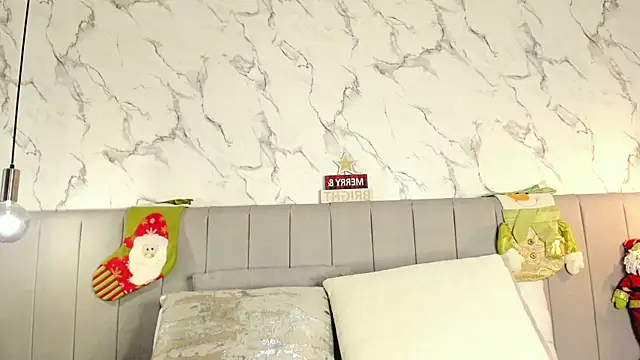 Amber Santana online show from December 16, 11:10 pm