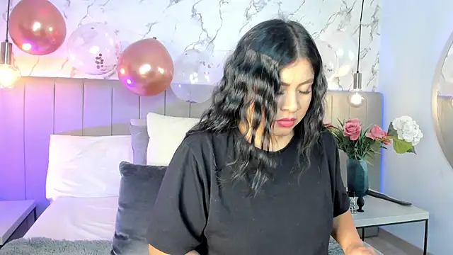 Amber Santana online show from October 21, 9:30 pm