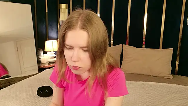 Alida Brice online show from June 17, 5:42 am