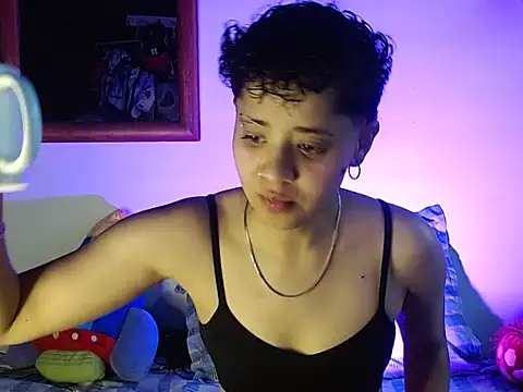 Jade Rayden online show from February 5, 3:59 pm