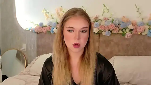 Lilith Bonheur online show from April 28, 12:52 am