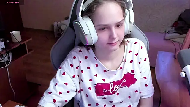 SharybbFace online show from March 18, 3:17 pm