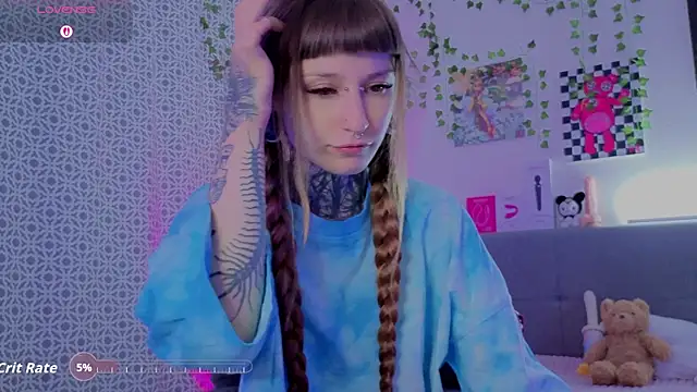 LilithPoison online show from July 18, 9:39 pm