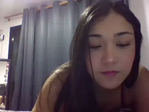 Sasha Blaze  online show from November 25, 4:47 am