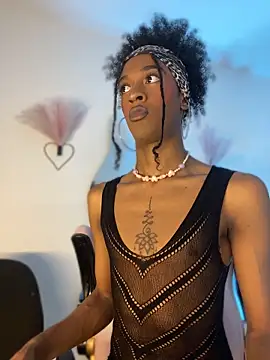 Mia royal online show from May 30, 6:37 pm