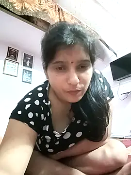 aliya-jaan71 online show from April 30, 8:57 pm