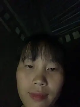 huong-18 online show from October 28, 9:30 pm