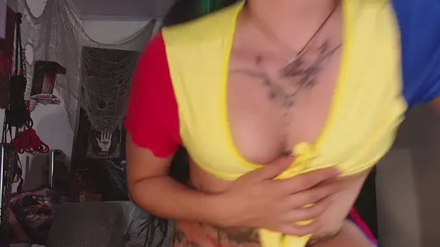 agathaaiko6 online show from June 18, 2:35 am