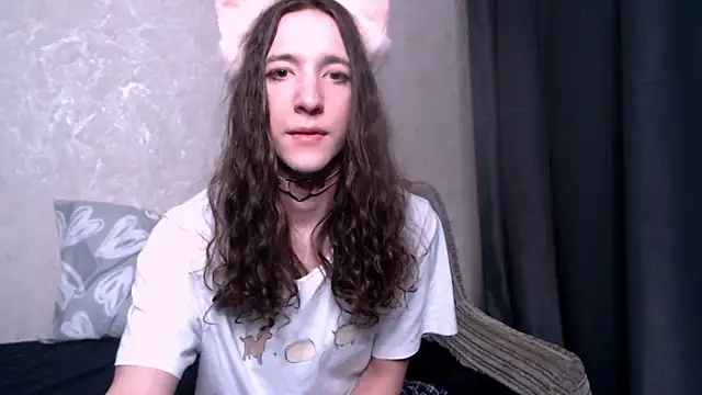 Snapshot of SilverMuse_ chatting on September 27, 3:25 am SilverMuse online show from September 27, 3:25 am