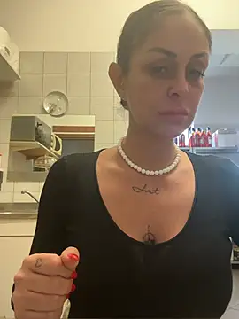 ainaht online show from February 11, 8:49 am