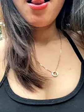 Moon pusy online show from October 20, 8:50 am