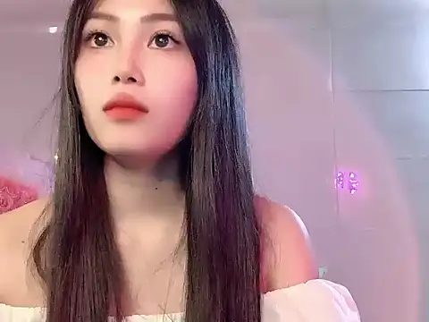 Lyly4757 online show from October 23, 2:23 pm